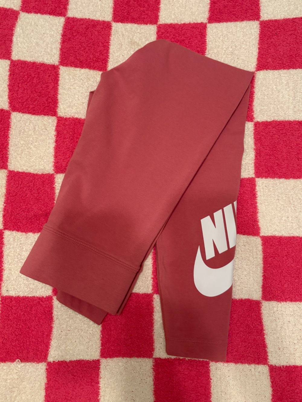 Nike Dusty Pink Logo Leggings 🫧